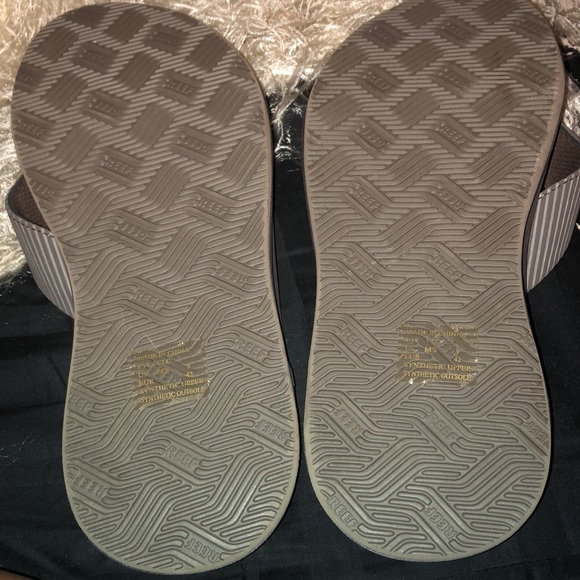 NWOT REEF MEN’S PHANTOM 11 FLIP FLOPS LIGTH WEIGHT
